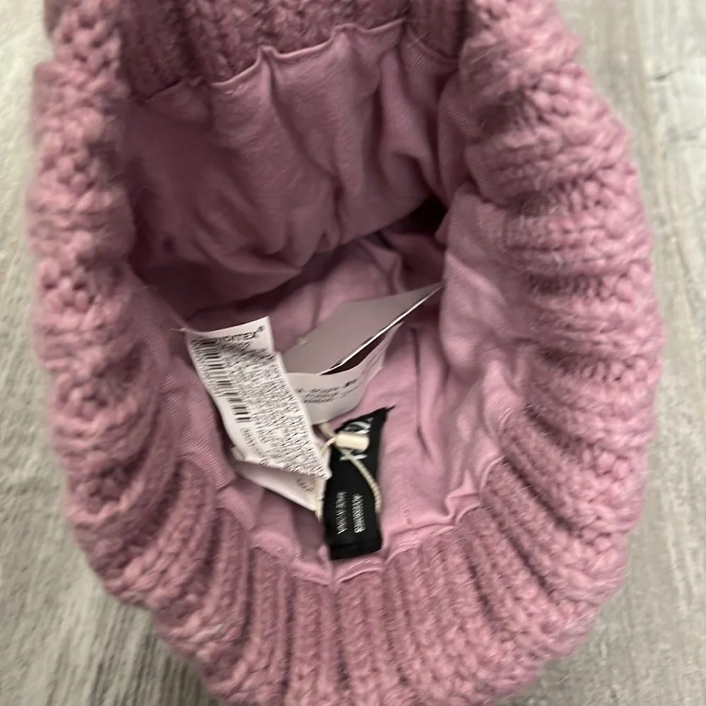 Zara cuffed cable